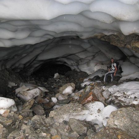 Haus Ursula Appartement Kals-am Großglockner Buitenkant foto