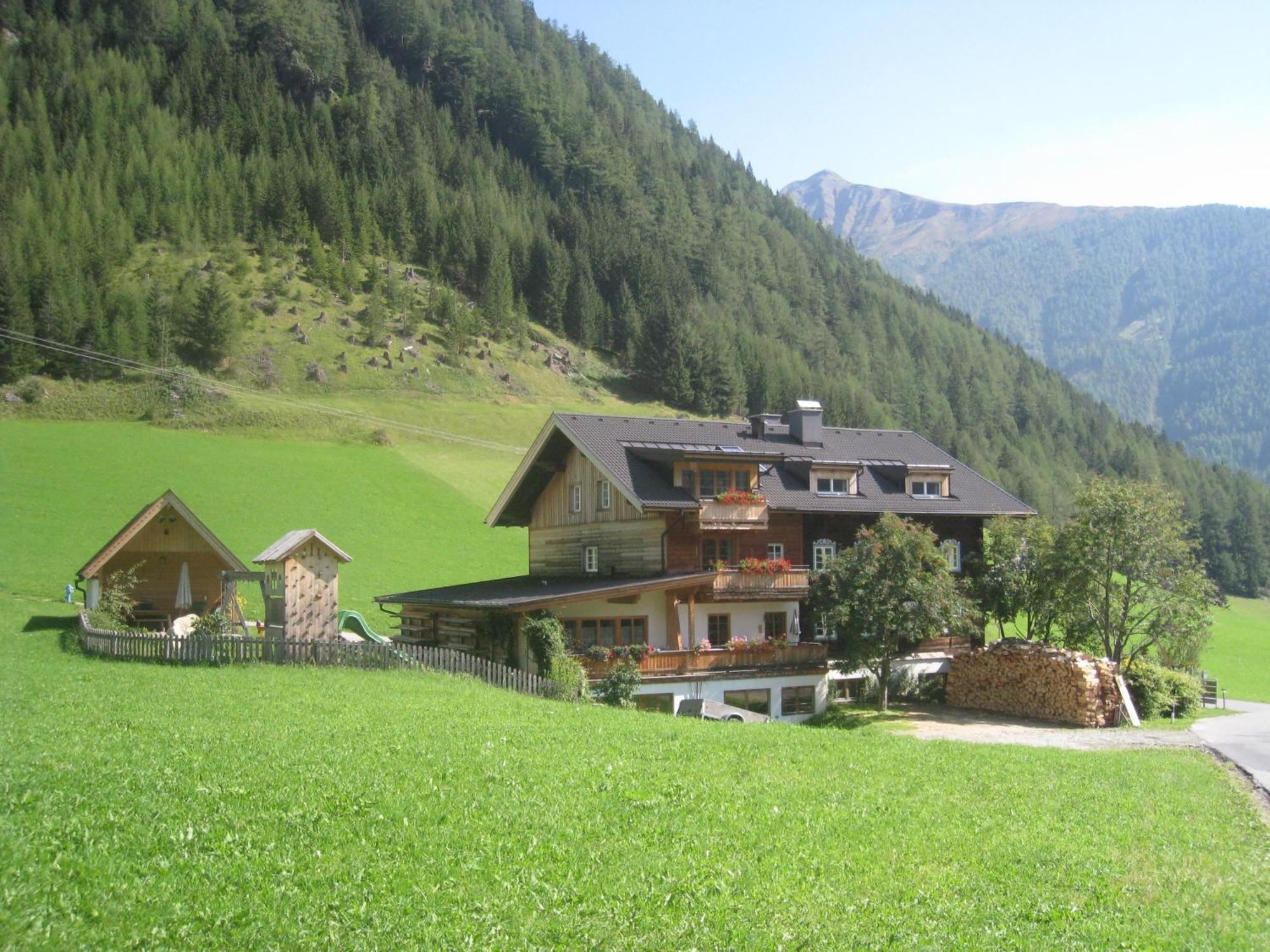 Haus Ursula Appartement Kals-am Großglockner Buitenkant foto